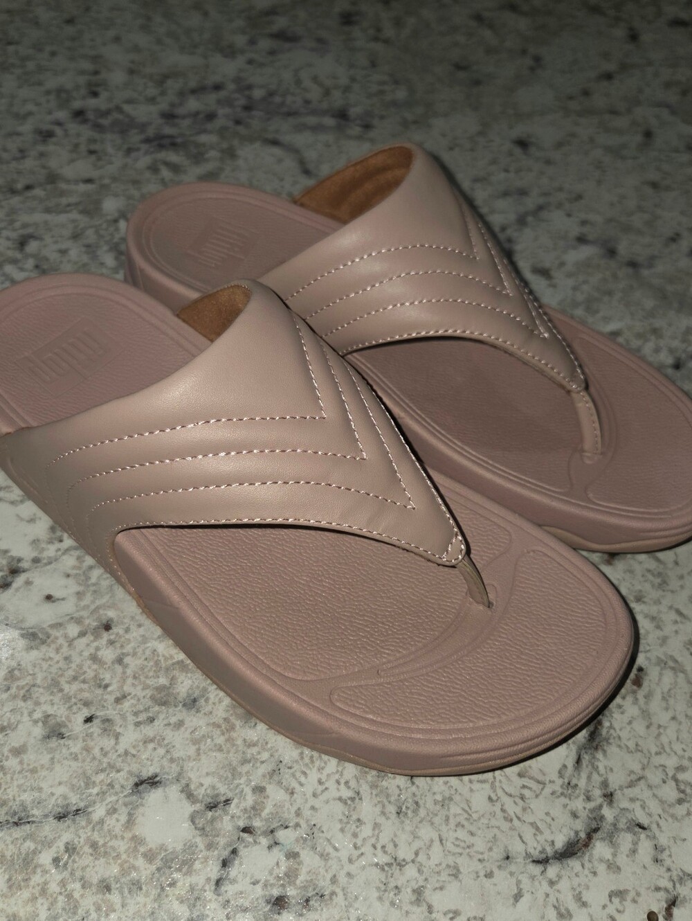 FitFlop Walkstar Leather Toe-post Womens Sandals..6..NEW - Picture 2 of 7